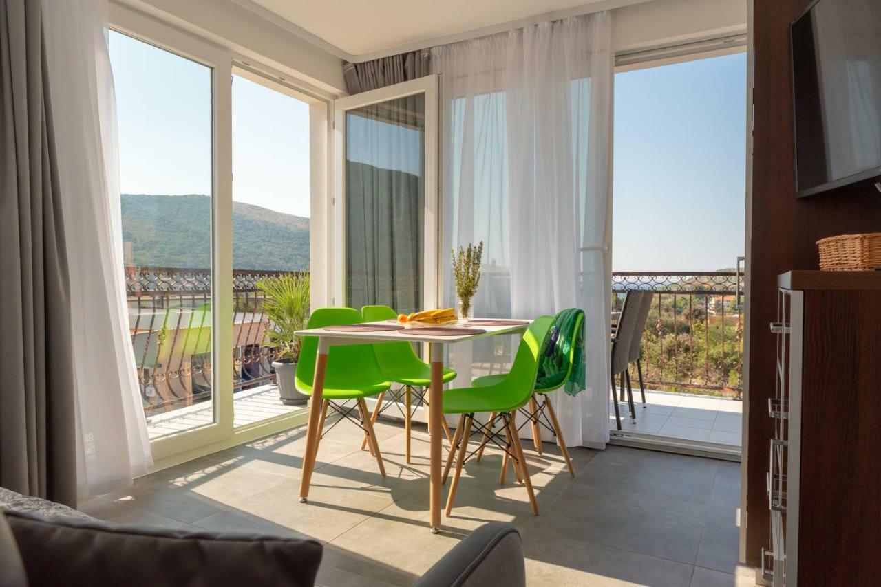 Apartmani Dalmacjia Grebaštica Exterior foto